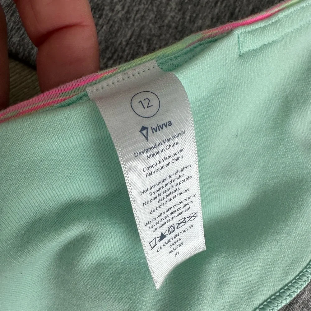 Ivivva Gray and Mint girls reversible Leggings